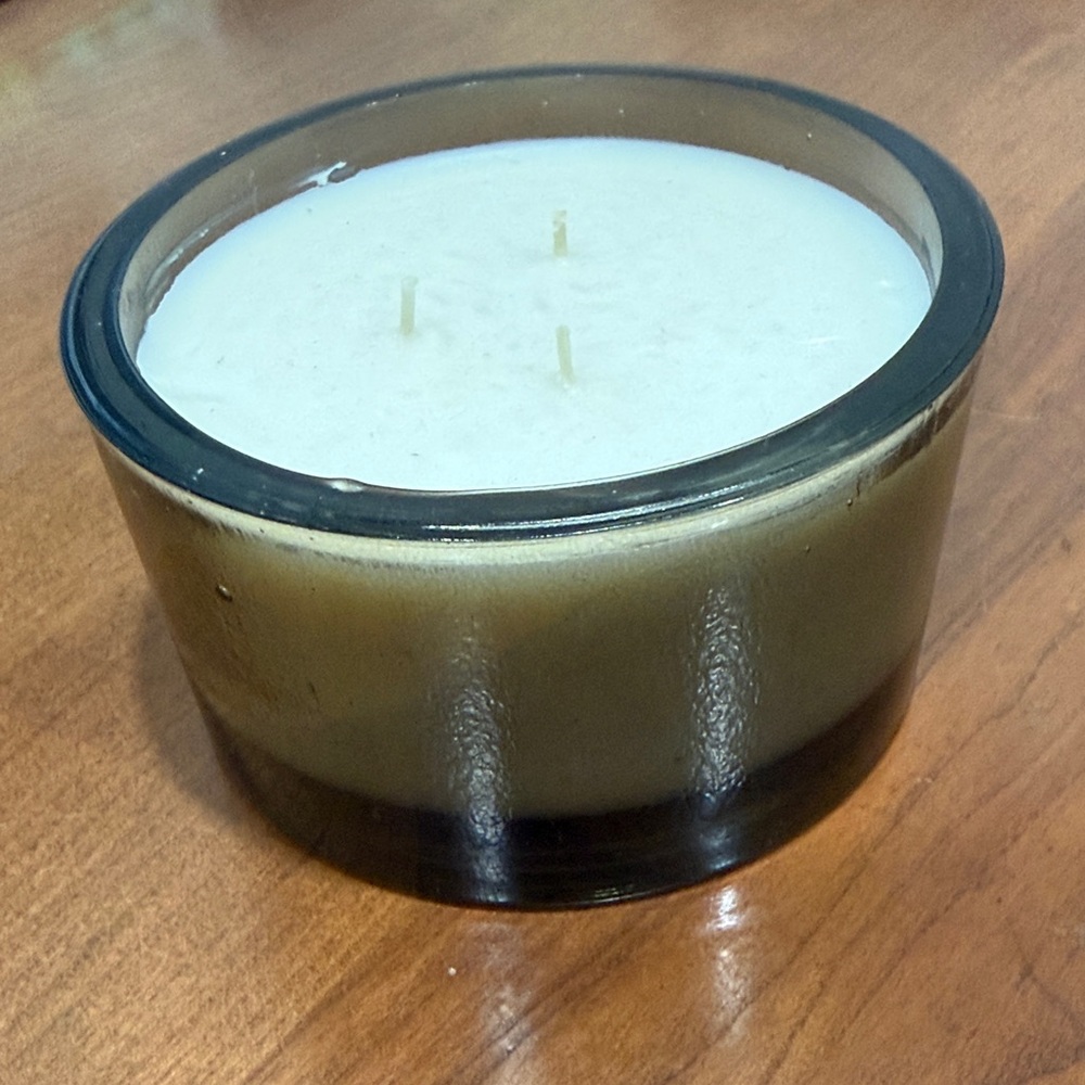 Hand Poured for West Elm Vanilla Patchouli Fragranced Candle 9.1 oz (285g)